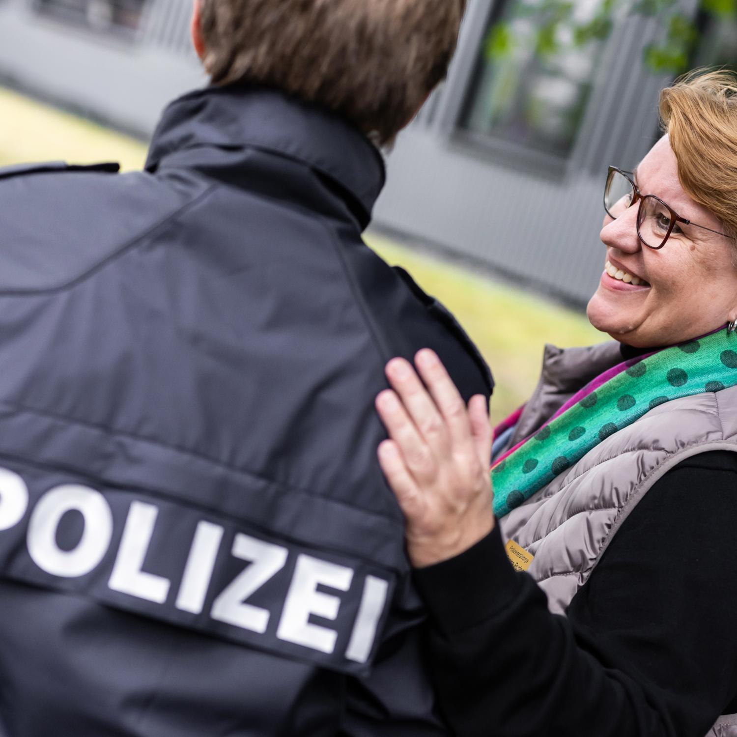 Polizeiseelsorgerin Dr. Regina Postner im Gespräch